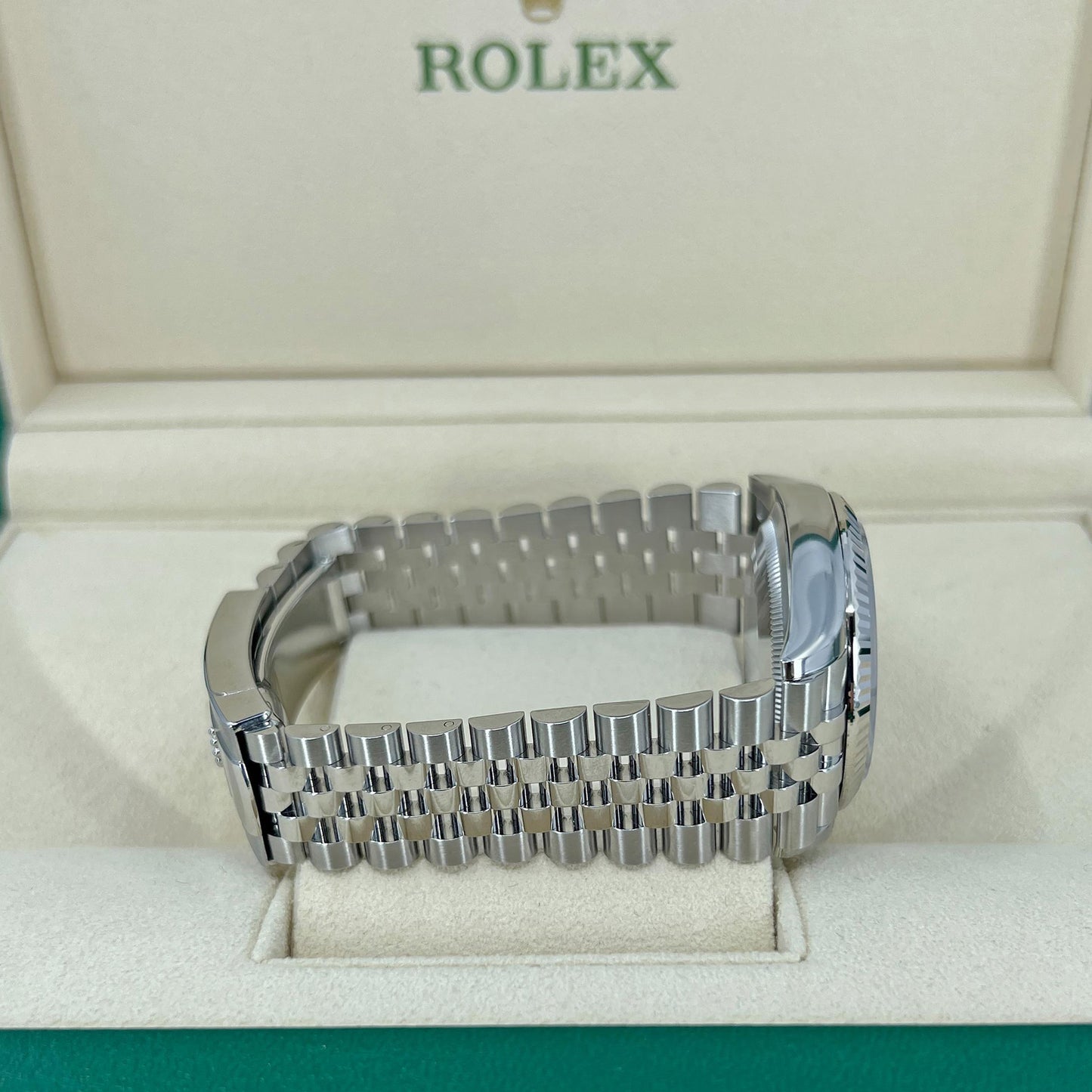 Rolex Datejust 36mm, Oystersteel and 18k White Gold, Ref# 126234-0051