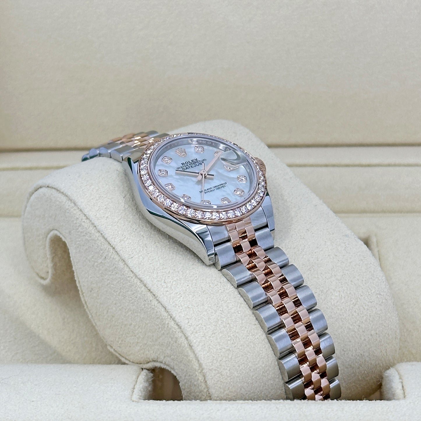 Rolex Lady-Datejust 28, Oystersteel and 18k Everose Gold, Ref# 279381RBR-0013