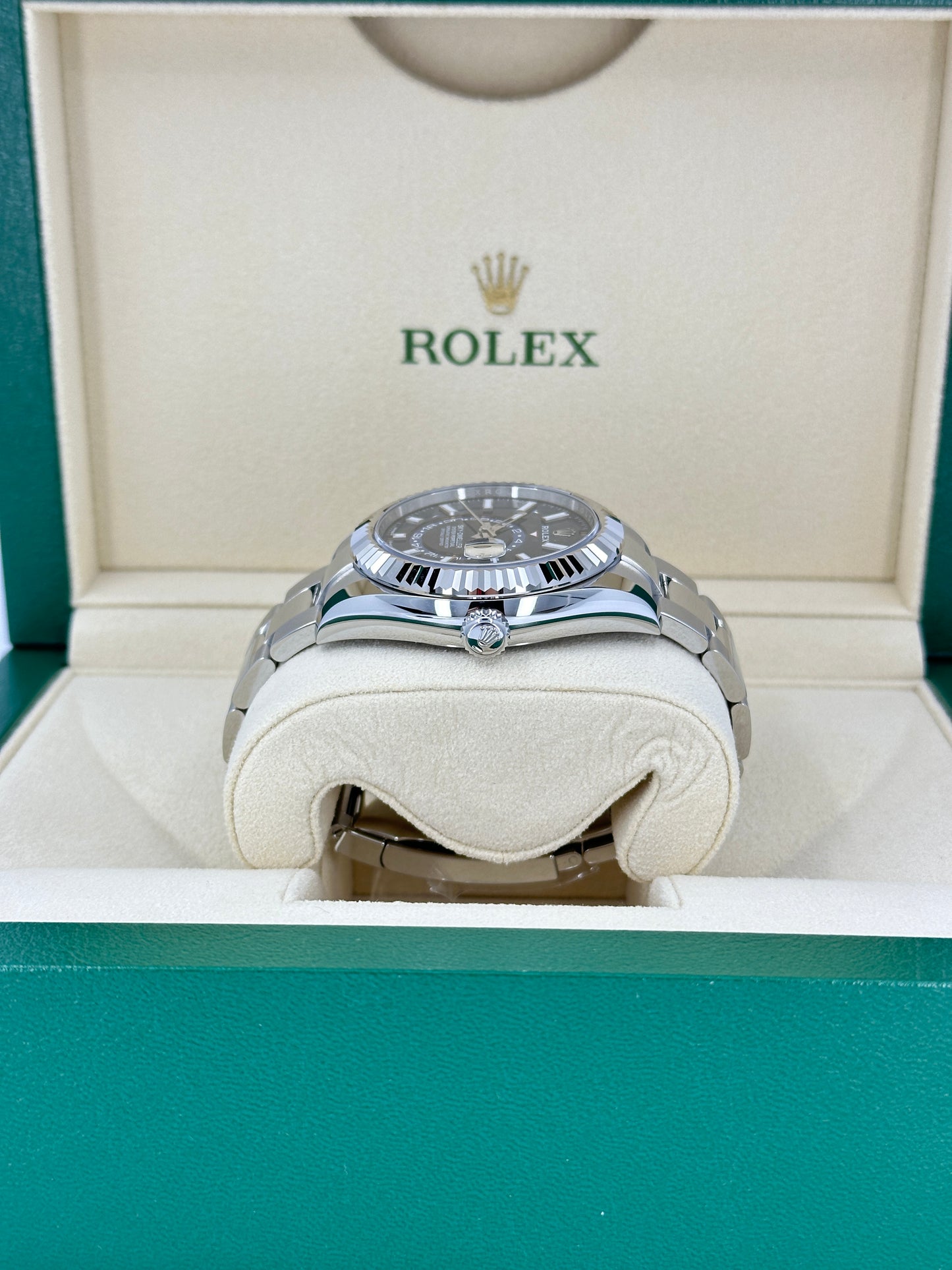 Rolex Sky-Dweller, 42mm, Oystersteel and 18k White Gold, Blue, Oyster, Ref# 336934-0005