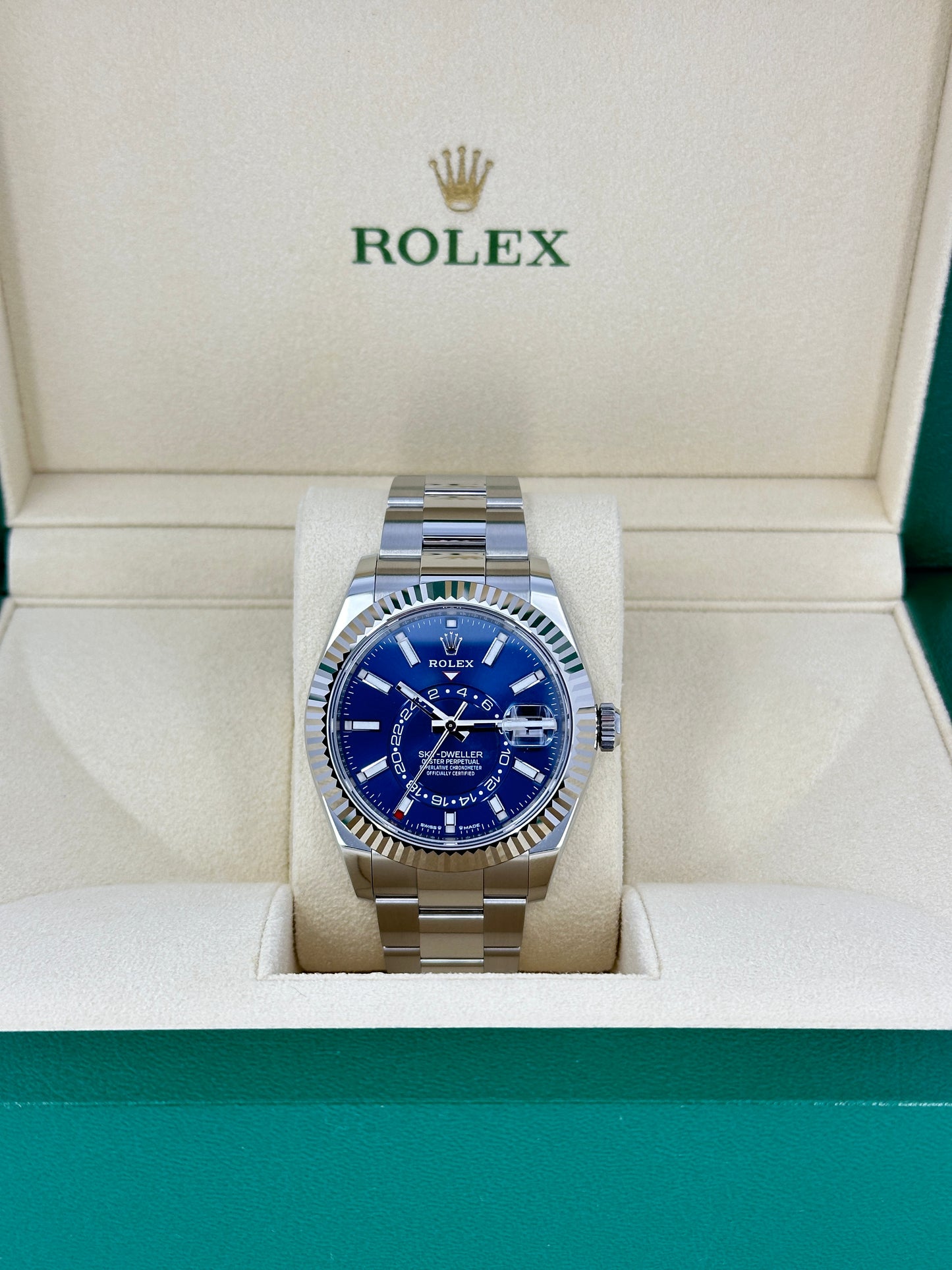 Rolex Sky-Dweller, 42mm, Oystersteel and 18k White Gold, Blue, Oyster, Ref# 336934-0005