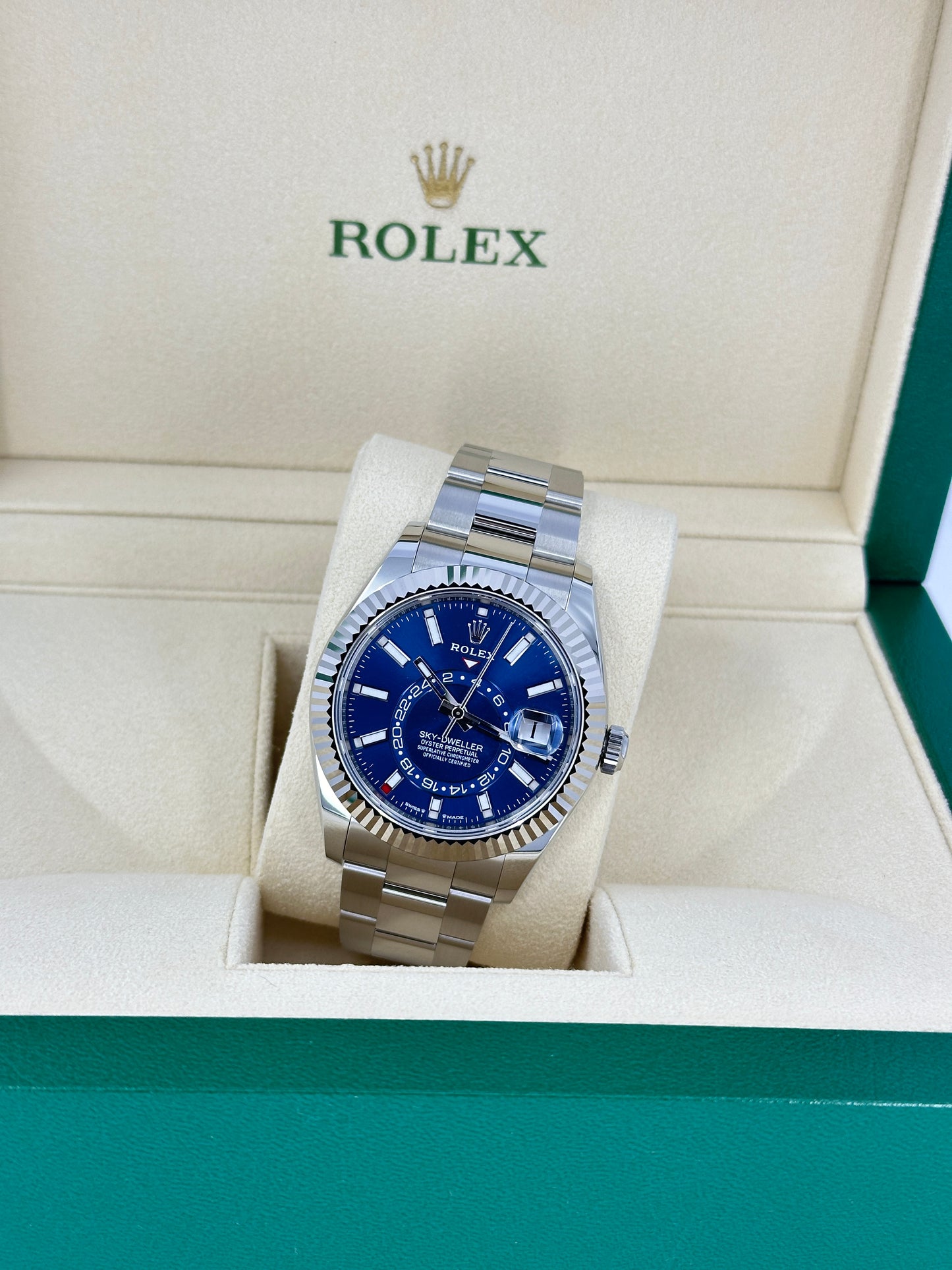 Rolex Sky-Dweller, 42mm, Oystersteel and 18k White Gold, Blue, Oyster, Ref# 336934-0005