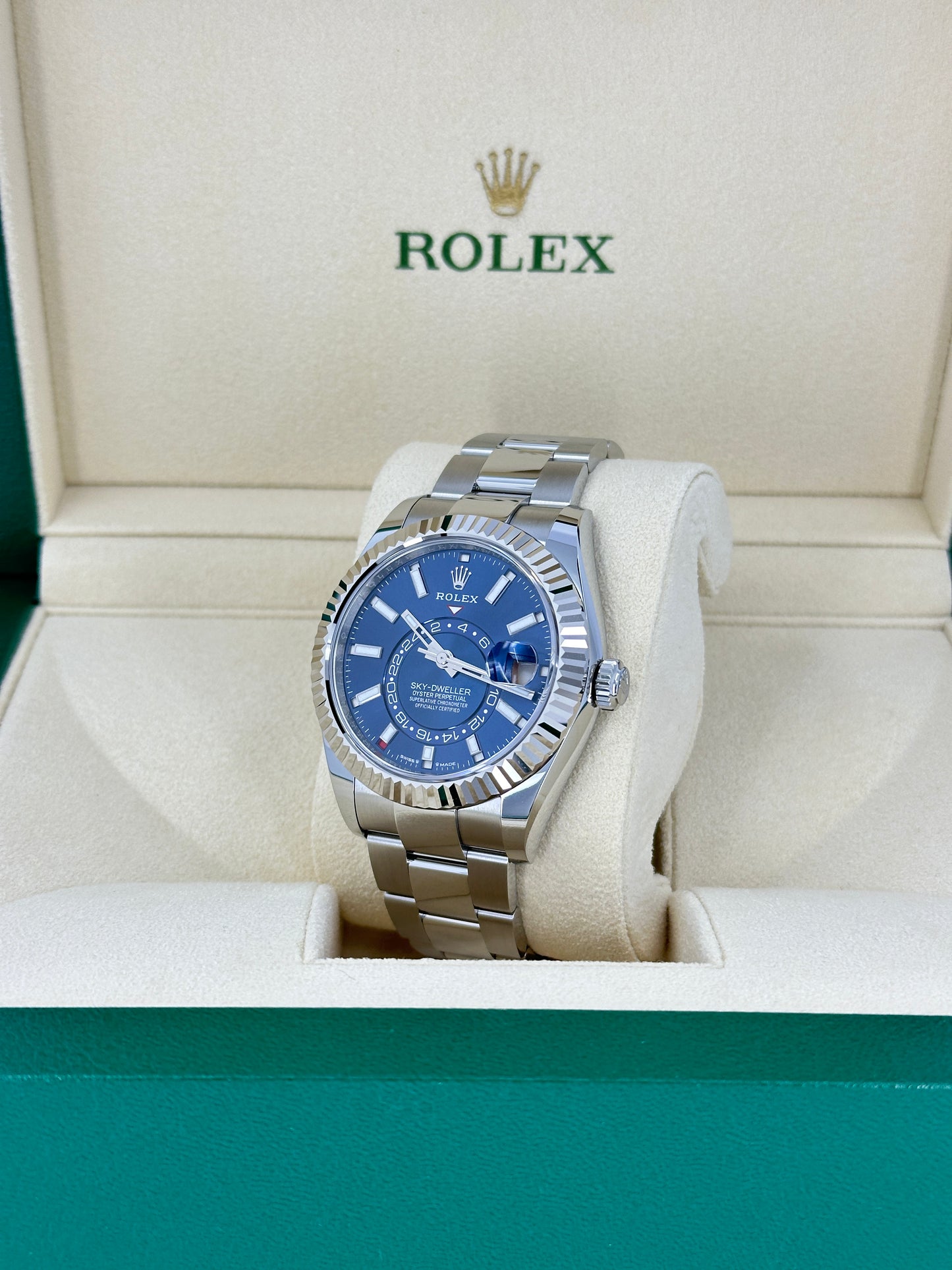 Rolex Sky-Dweller, 42mm, Oystersteel and 18k White Gold, Blue, Oyster, Ref# 336934-0005