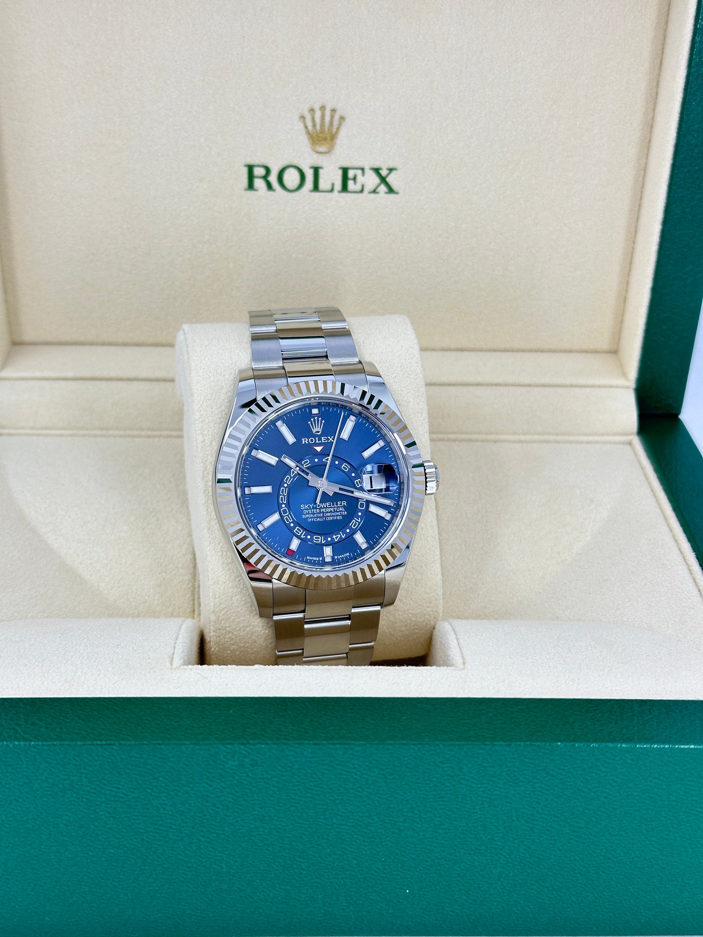 Rolex Sky-Dweller, 42mm, Oystersteel and 18k White Gold, Blue, Oyster, Ref# 336934-0005