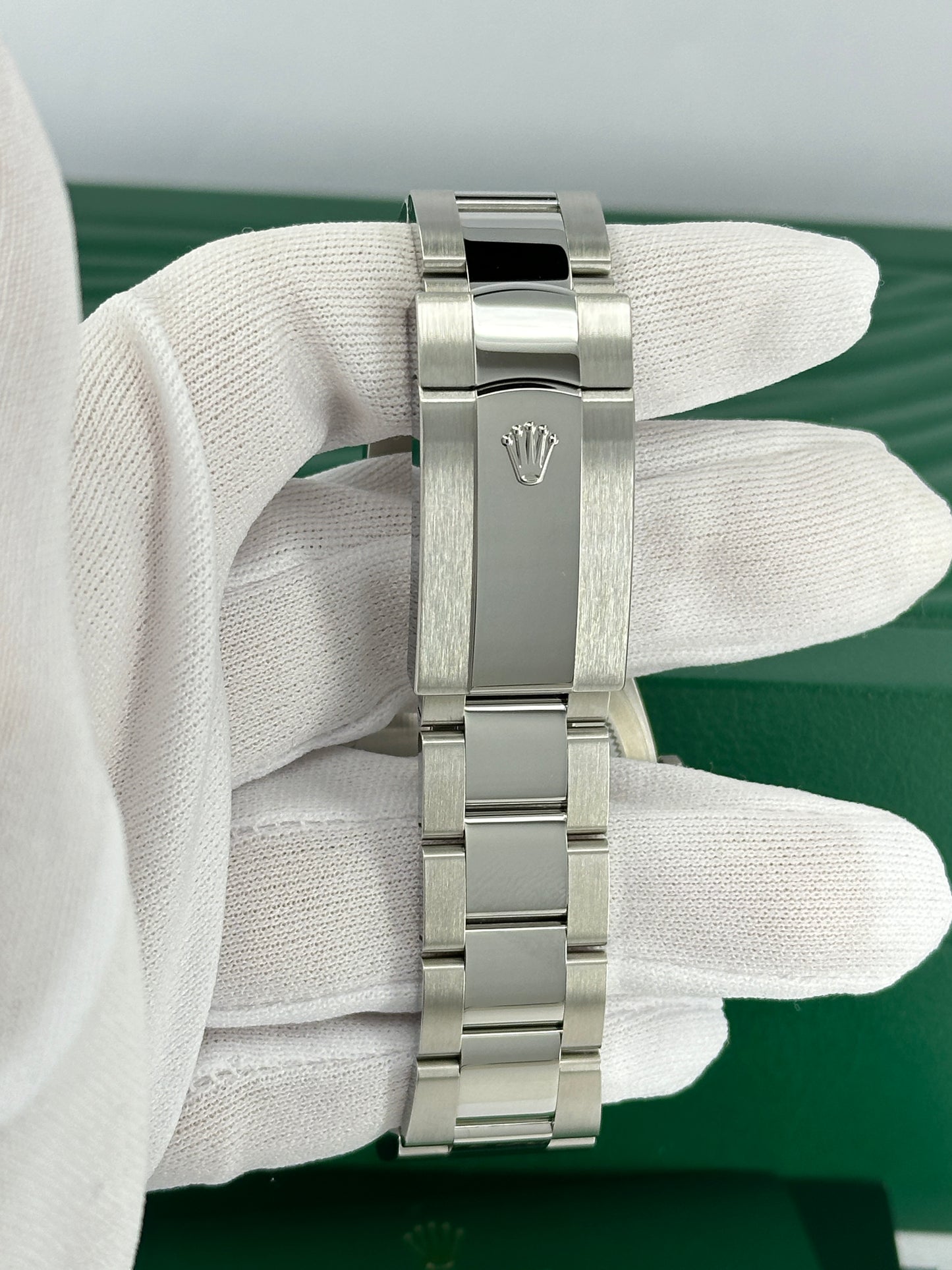 Rolex Sky-Dweller, 42mm, Oystersteel and 18k White Gold, Blue, Oyster, Ref# 336934-0005