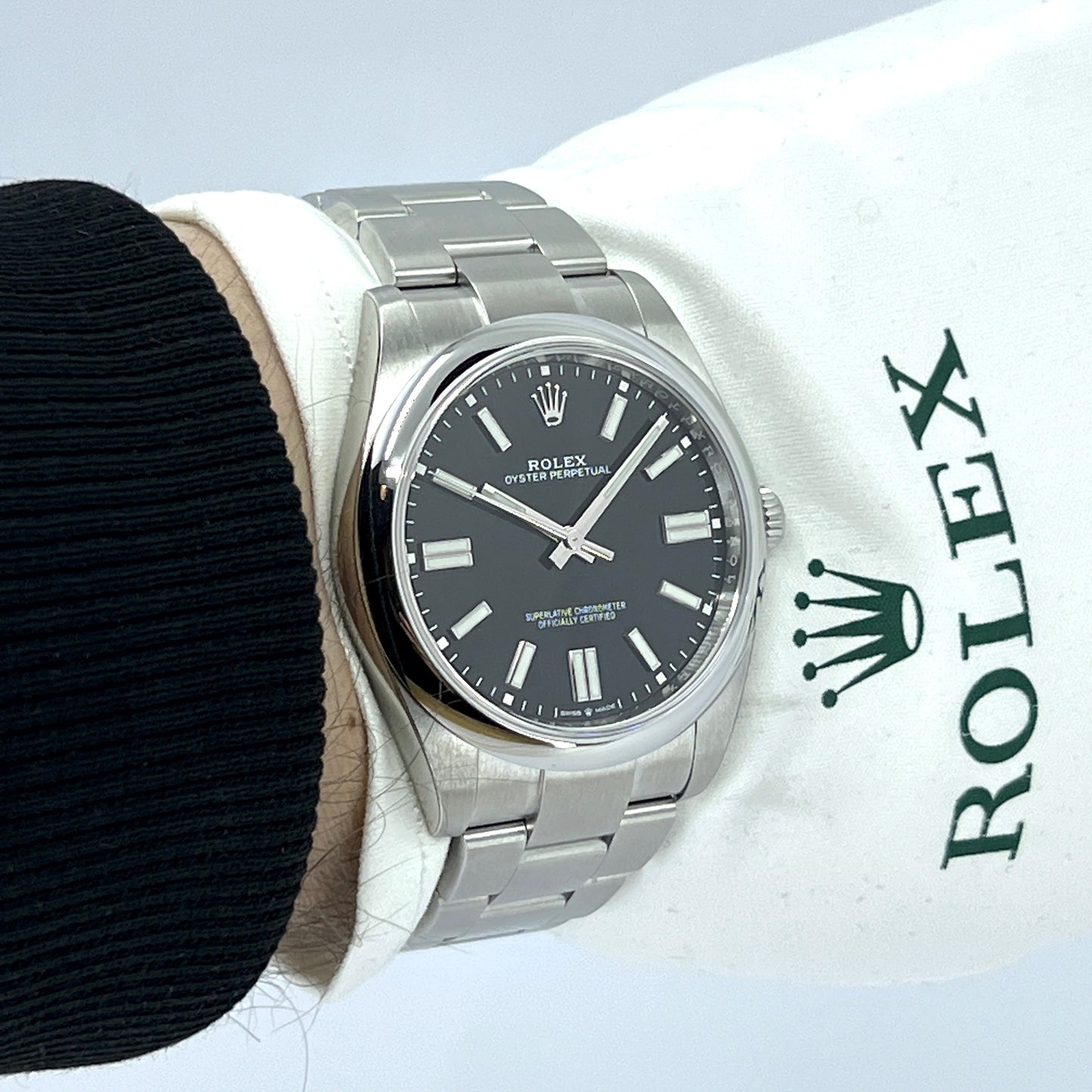 Rolex Oyster Perpetual No Date, Oysterteel, 41mm, Ref# 124300-0002