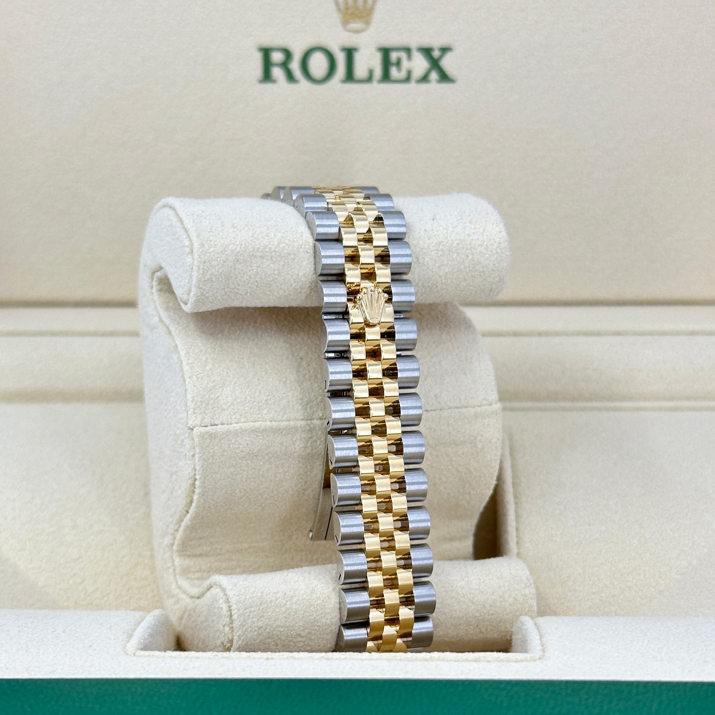 Rolex Datejust 31, Oystersteel and 18k Yellow Gold, Ref# 278273-0016