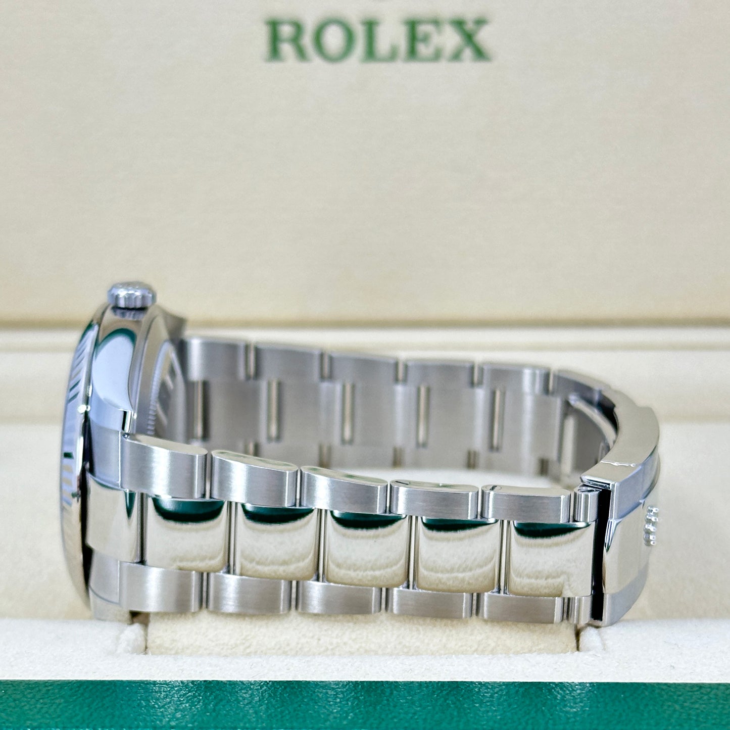 Rolex Datejust 41 Oystersteel and white gold Ref# 126334-0023