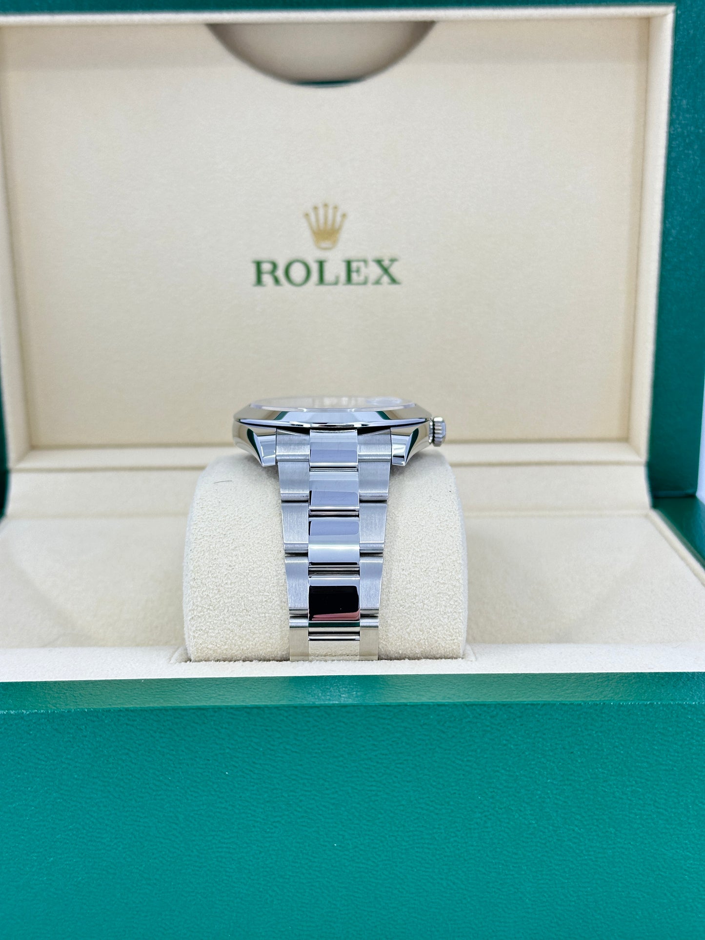 Rolex Datejust 41 Oystersteel Ref# 126300-0015