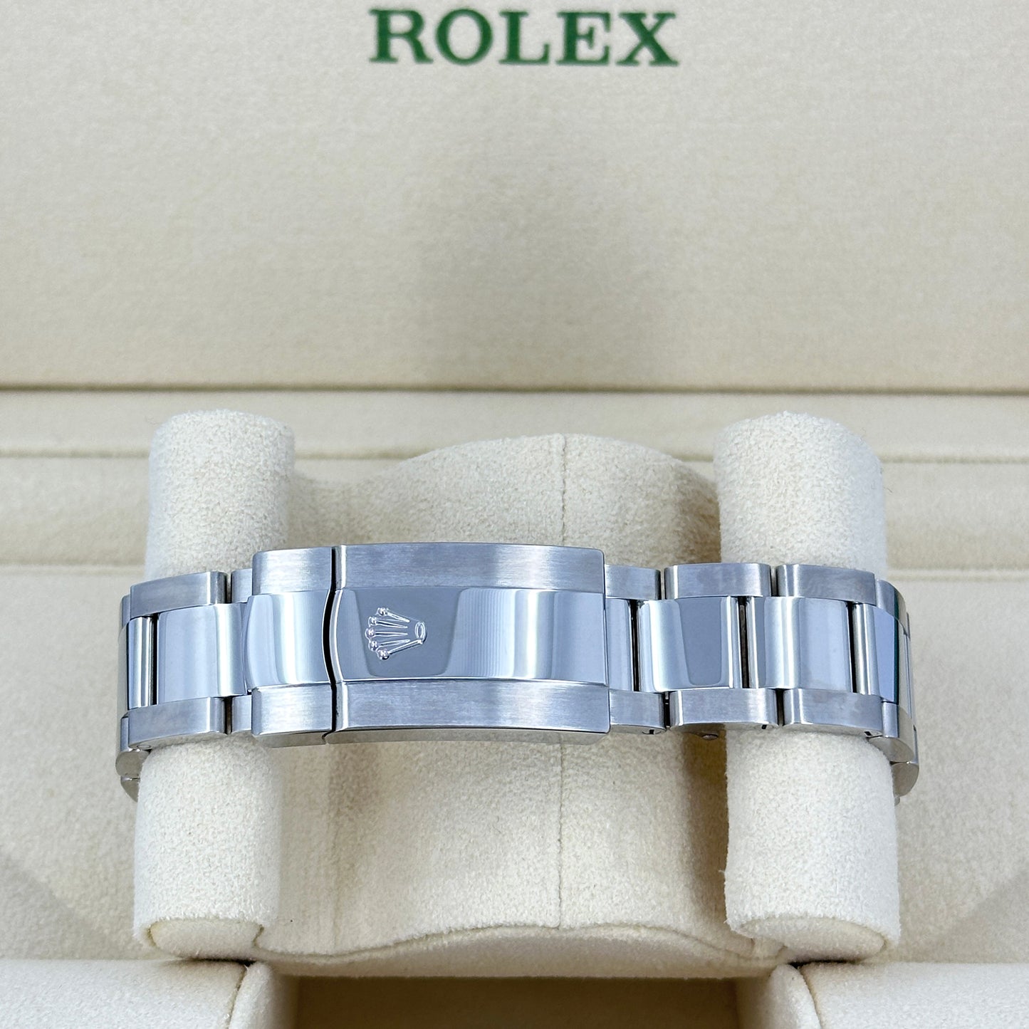 Rolex Datejust 41 Oystersteel Ref# 126300-0003