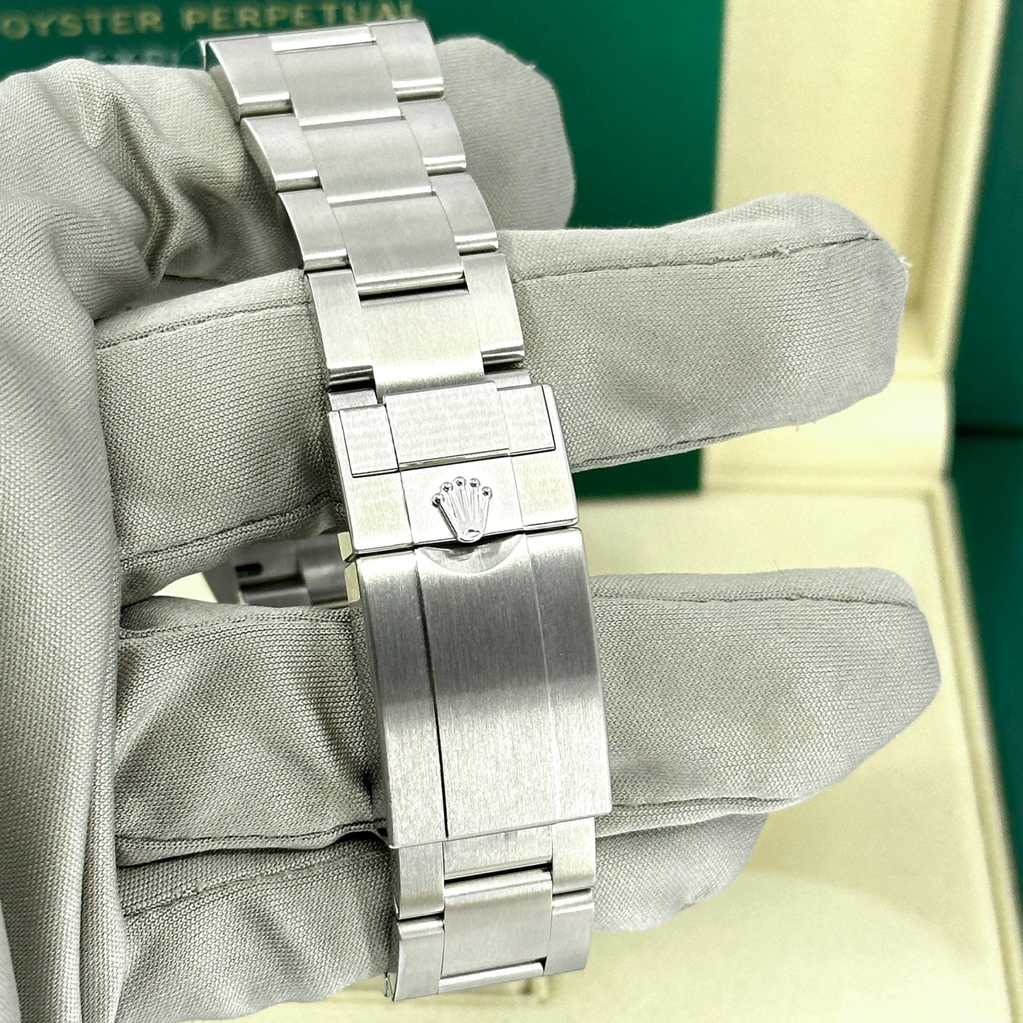 Rolex Explorer II Oystersteel Ref# 226570-0002