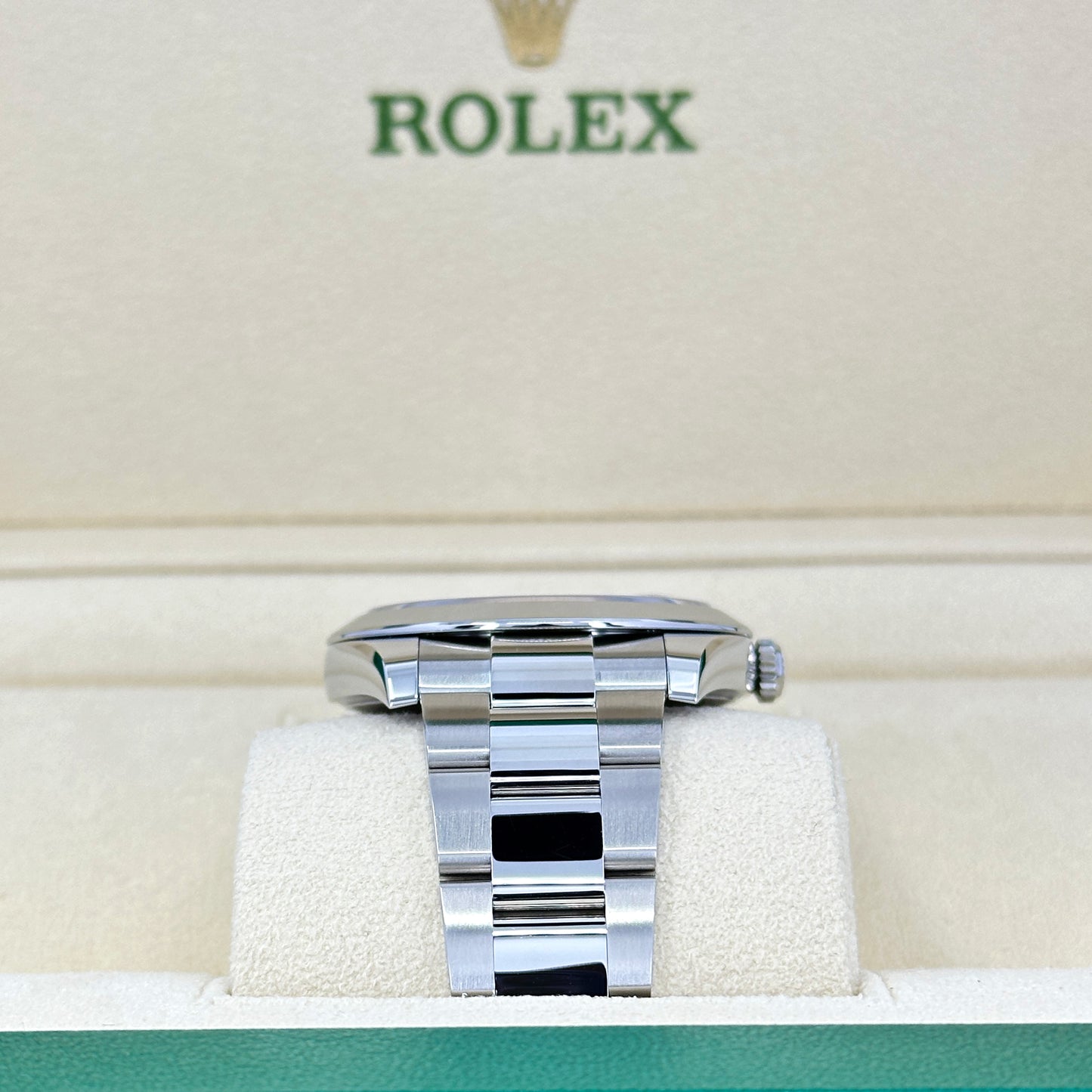 Rolex Datejust 41 Oystersteel Ref# 126300-0013