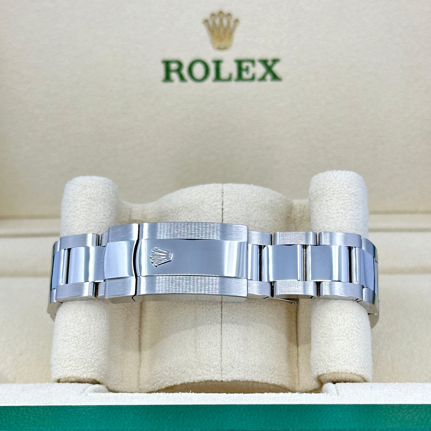 Rolex Datejust 41 Oystersteel Ref# 126300-0013