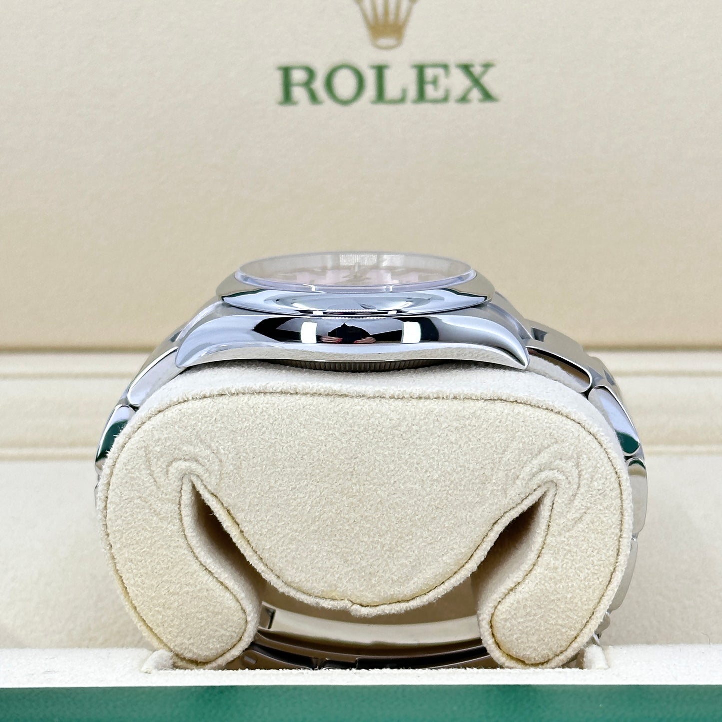 Rolex Oyster Perpetual 36 Oystersteel Ref# 126000-0008