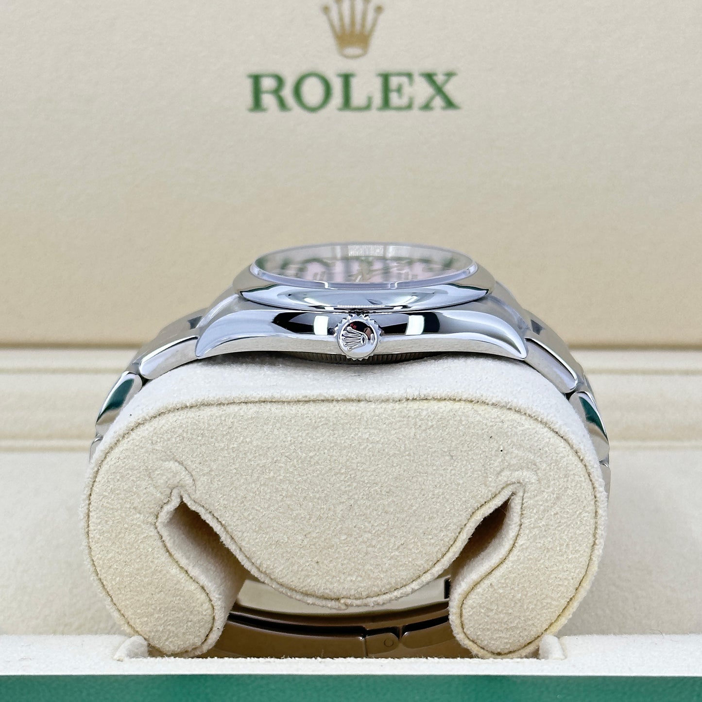 Rolex Oyster Perpetual 36 Oystersteel Ref# 126000-0008