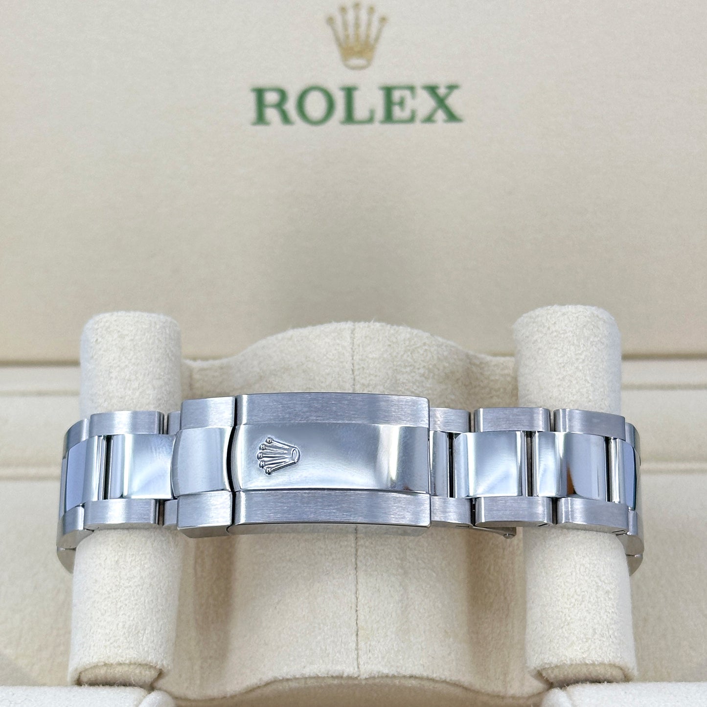 Rolex Datejust 41 Oystersteel and white gold Ref# 126334-0001