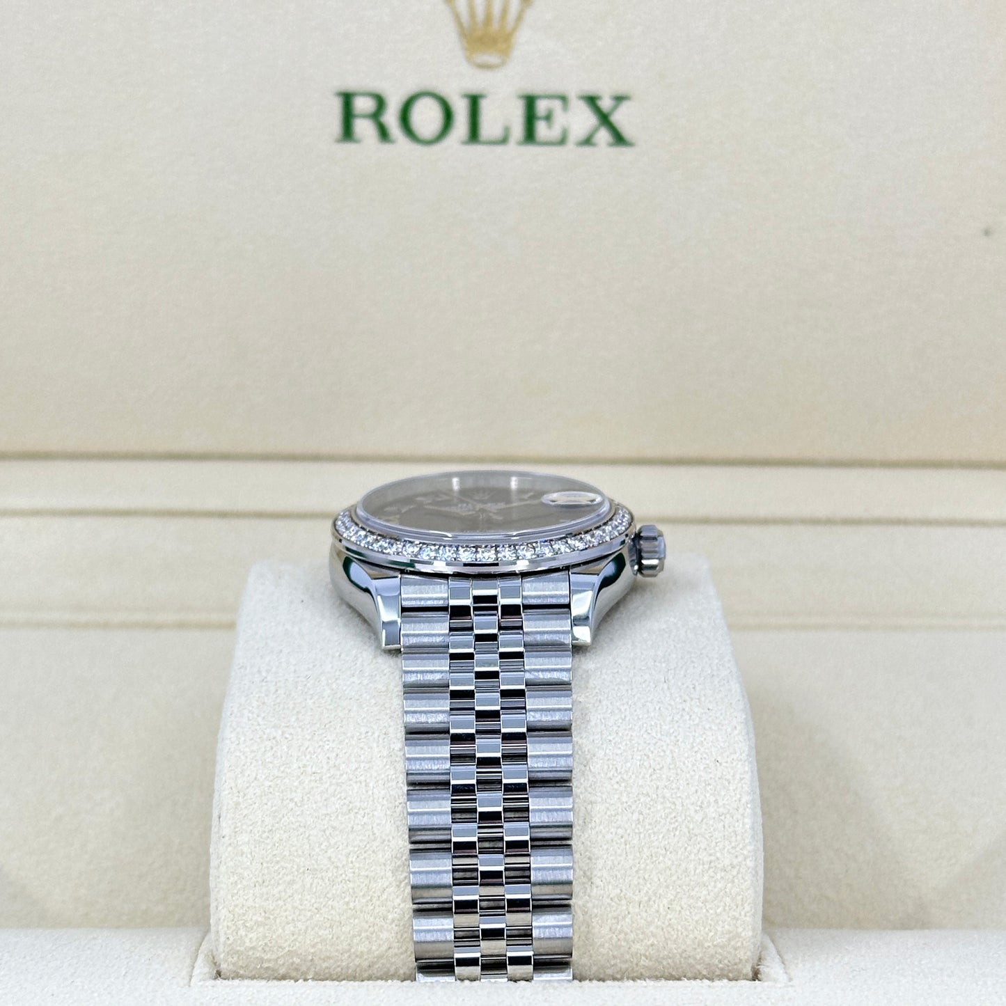 Rolex Datejust 31, Oystersteel, 18kt White Gold and diamonds, Ref# 278384RBR-0030