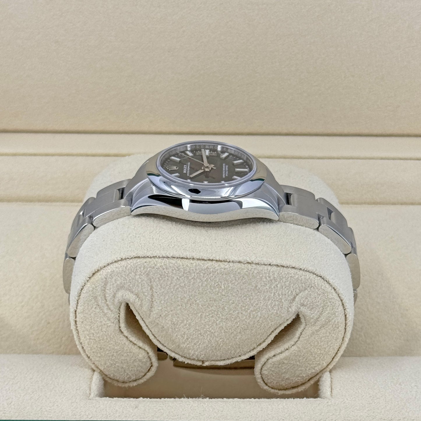 Rolex Oyster Perpetual Oystersteel Ref# 277200-0002