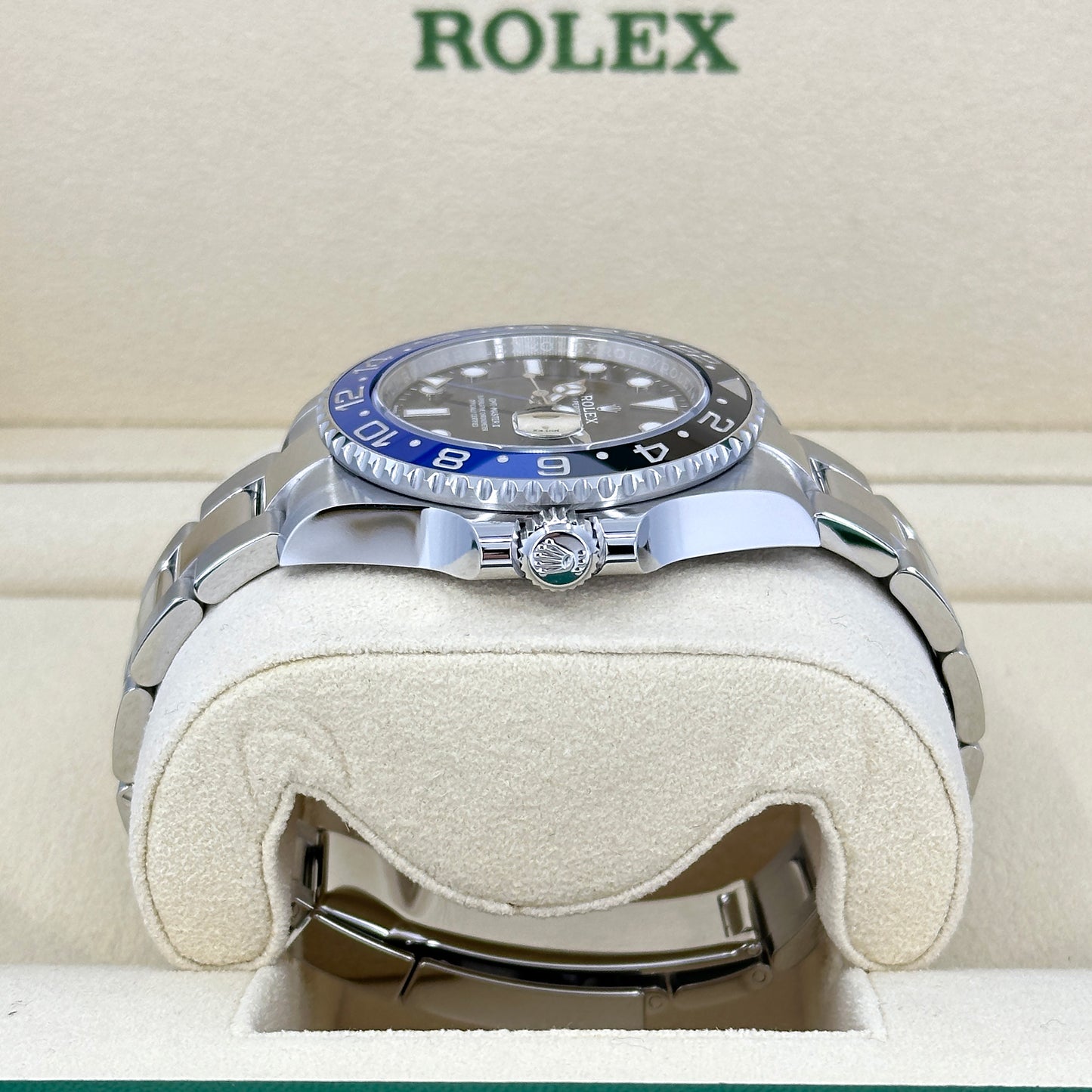 Rolex GMT-Master II, BATMAN, Stainless steel, 40mm, Ref# 126710blnr