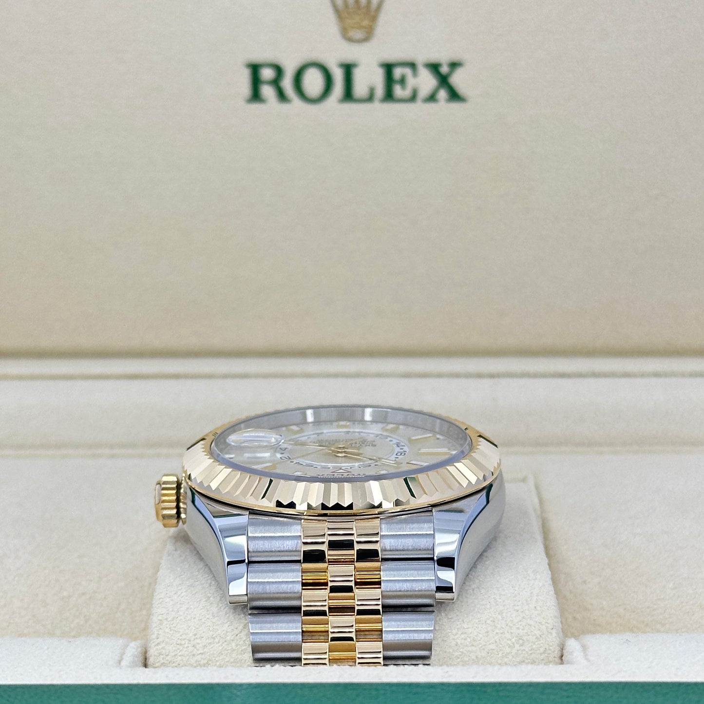 Rolex Sky-Dweller, 42mm, Oystersteel and 18k Yellow Gold, Ref# 336933-0006