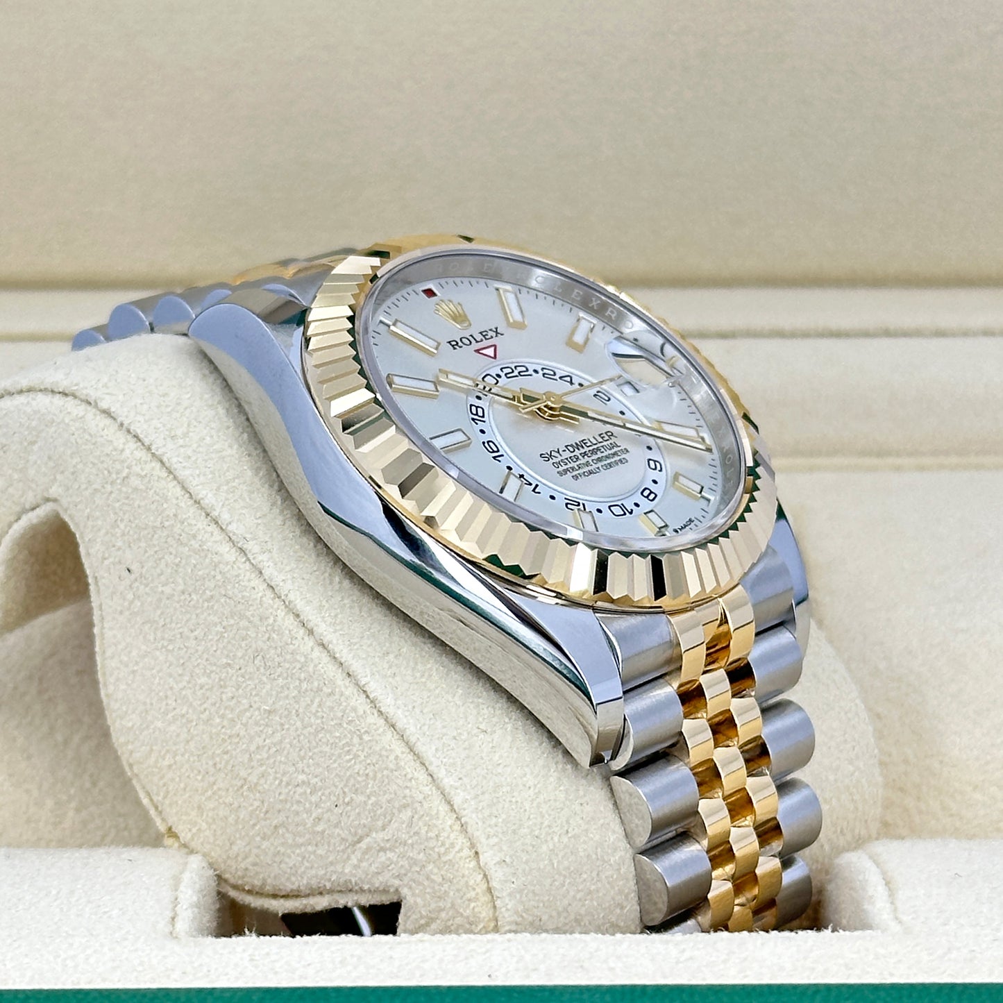 Rolex Sky-Dweller, 42mm, Oystersteel and 18k Yellow Gold, Ref# 336933-0006