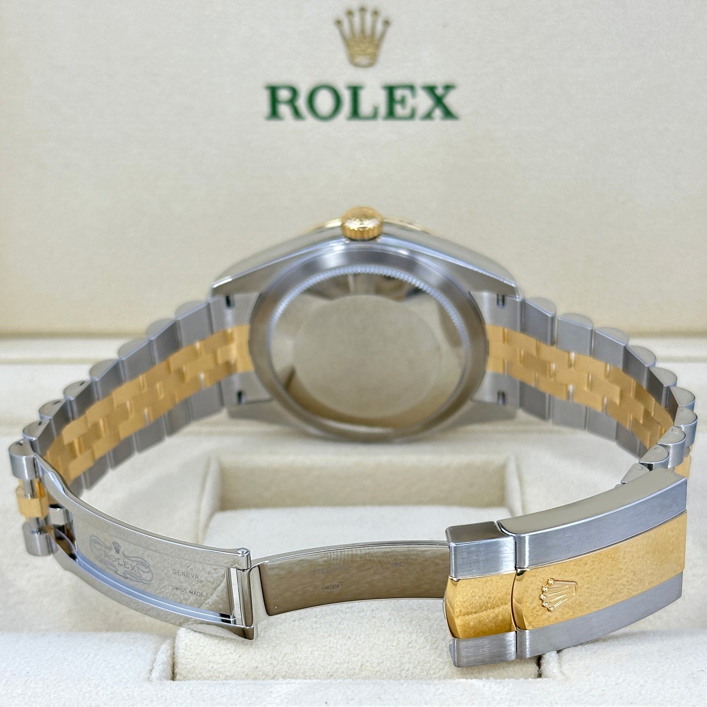 Rolex Sky-Dweller, 42mm, Oystersteel and 18k Yellow Gold, Ref# 336933-0006