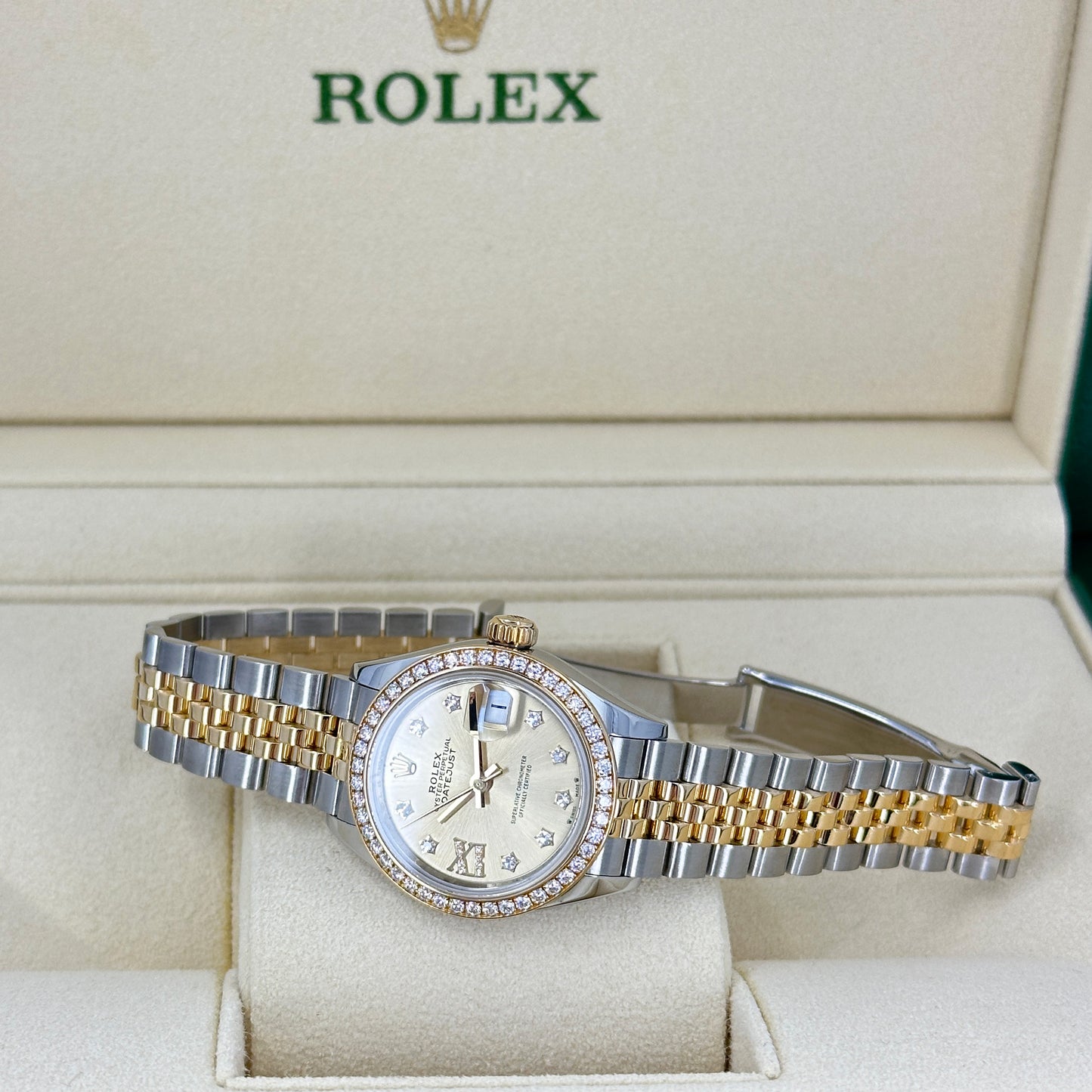 Rolex Lady-Datejust 28, Oystersteel and 18k Yellow Gold, Ref# 279383RBR-0021