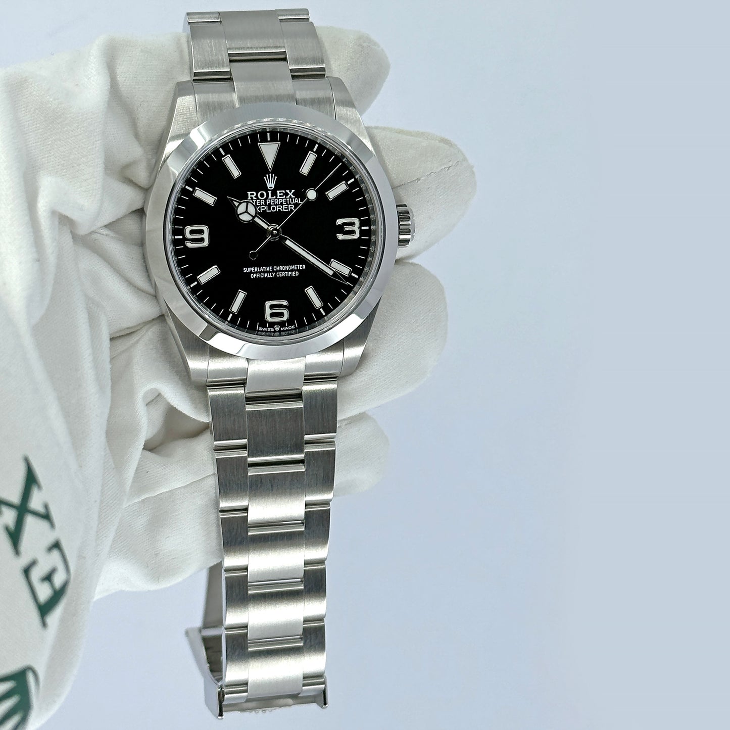 Rolex Explorer 40, Oystersteel, 40mm, Ref# 224270-0001