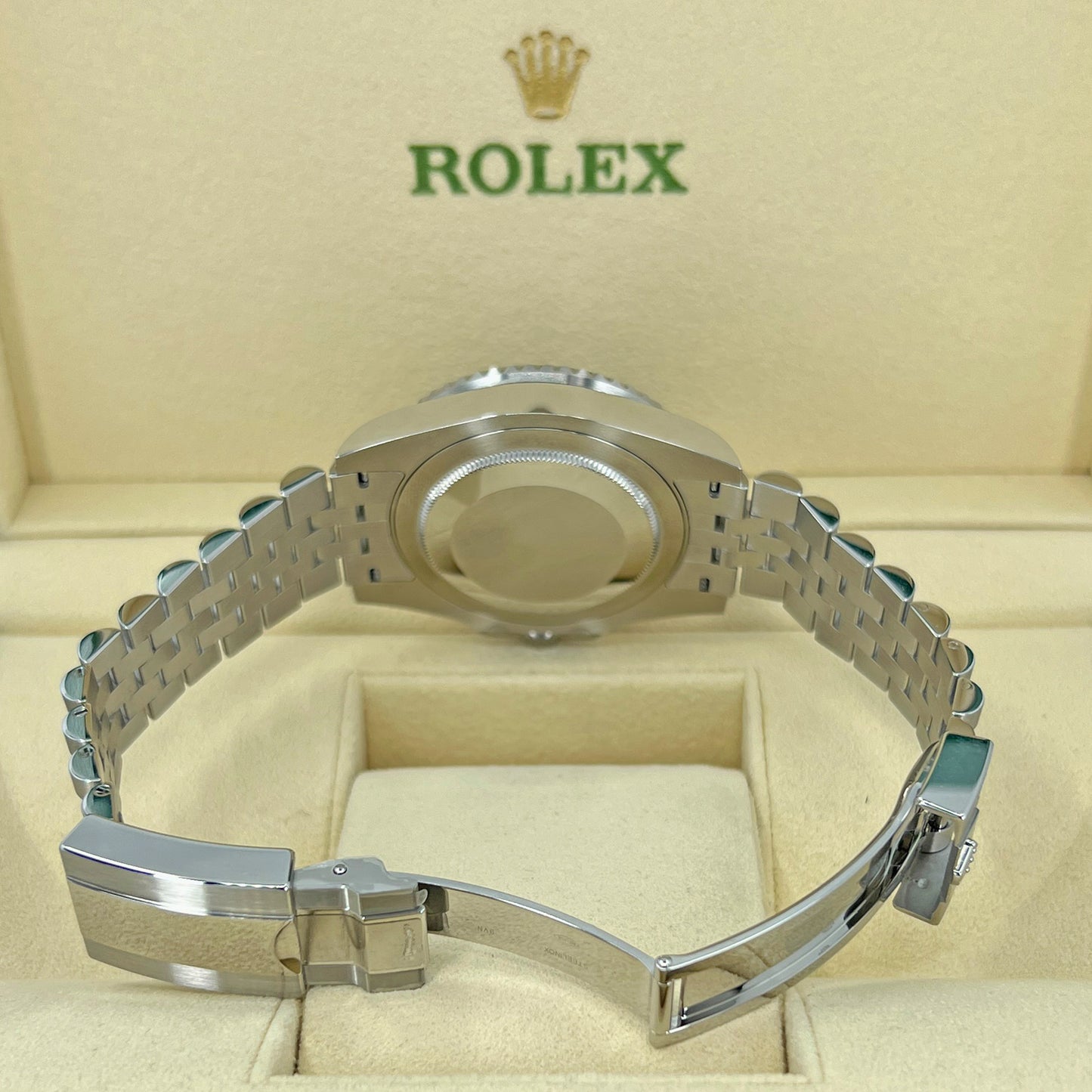 Rolex GMT-Master II Oystersteel Ref# 126710BLRO-0001