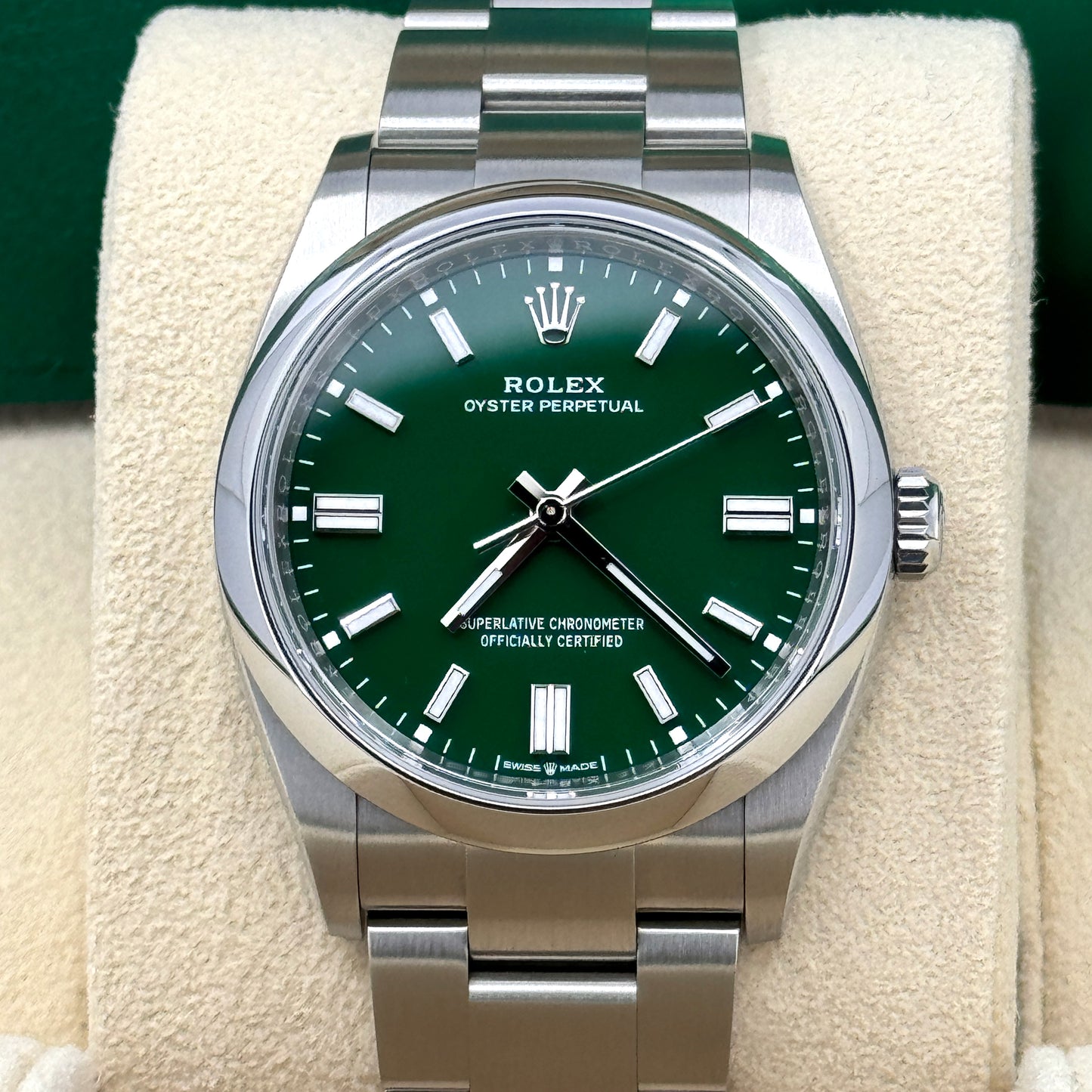 Rolex Oyster Perpetual 36 Oystersteel Ref# 126000-0005