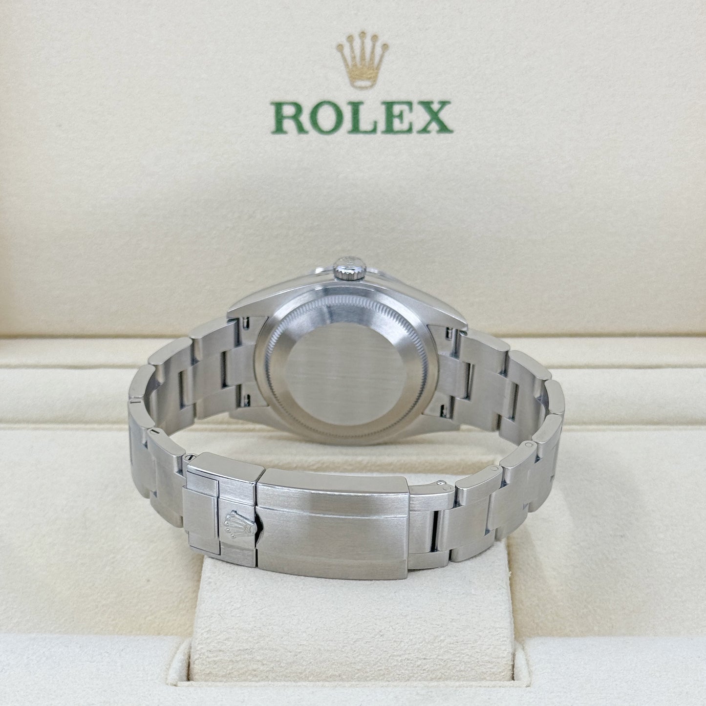 Rolex Explorer 36 mm Oystersteel Ref# 124270-0001