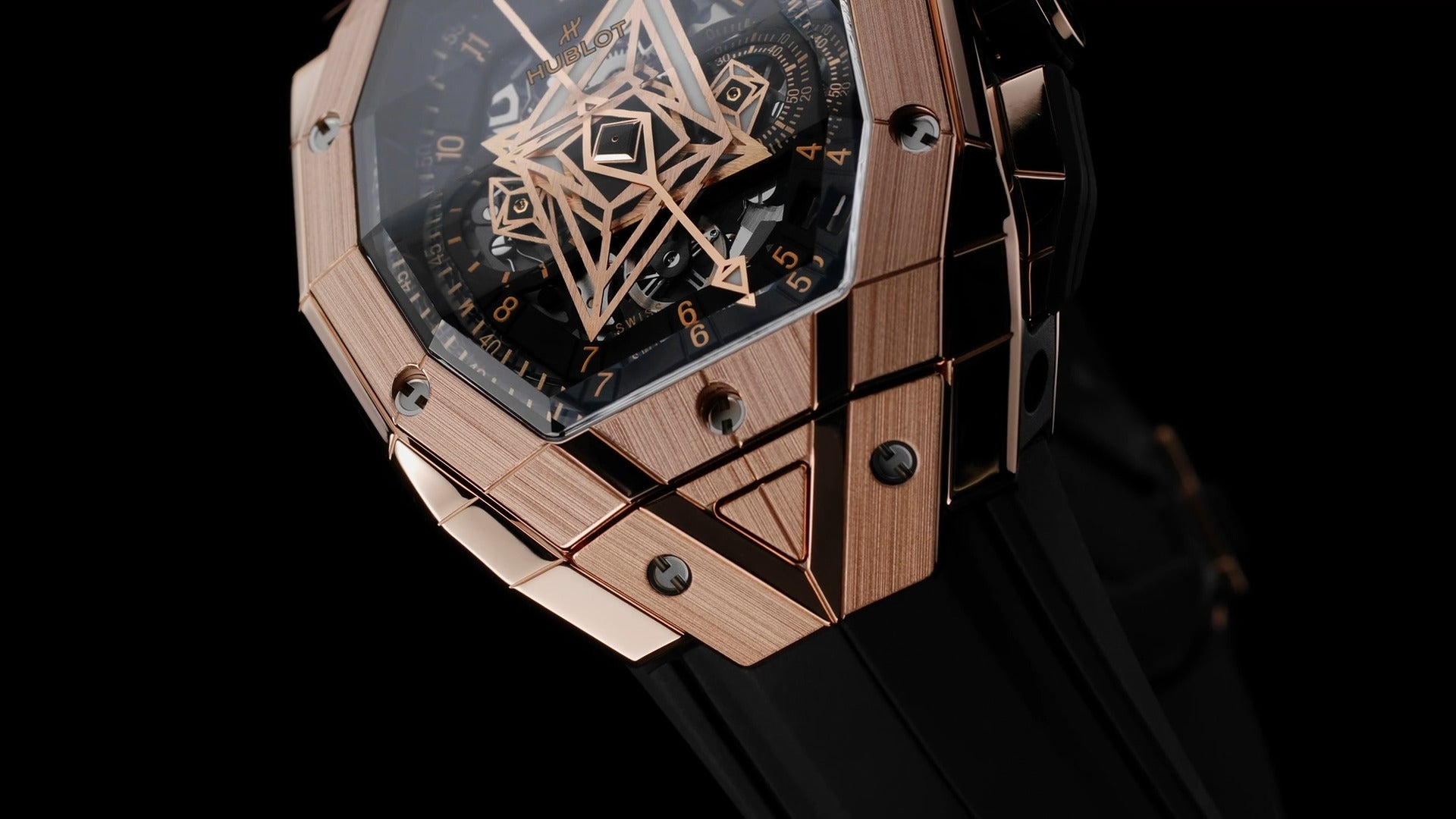 Hublot, Spirit of Big Bang Sang Bleu King Gold, 42mm, Limited Edition, Ref# 648.OX.0108.RX.MXM23, Case