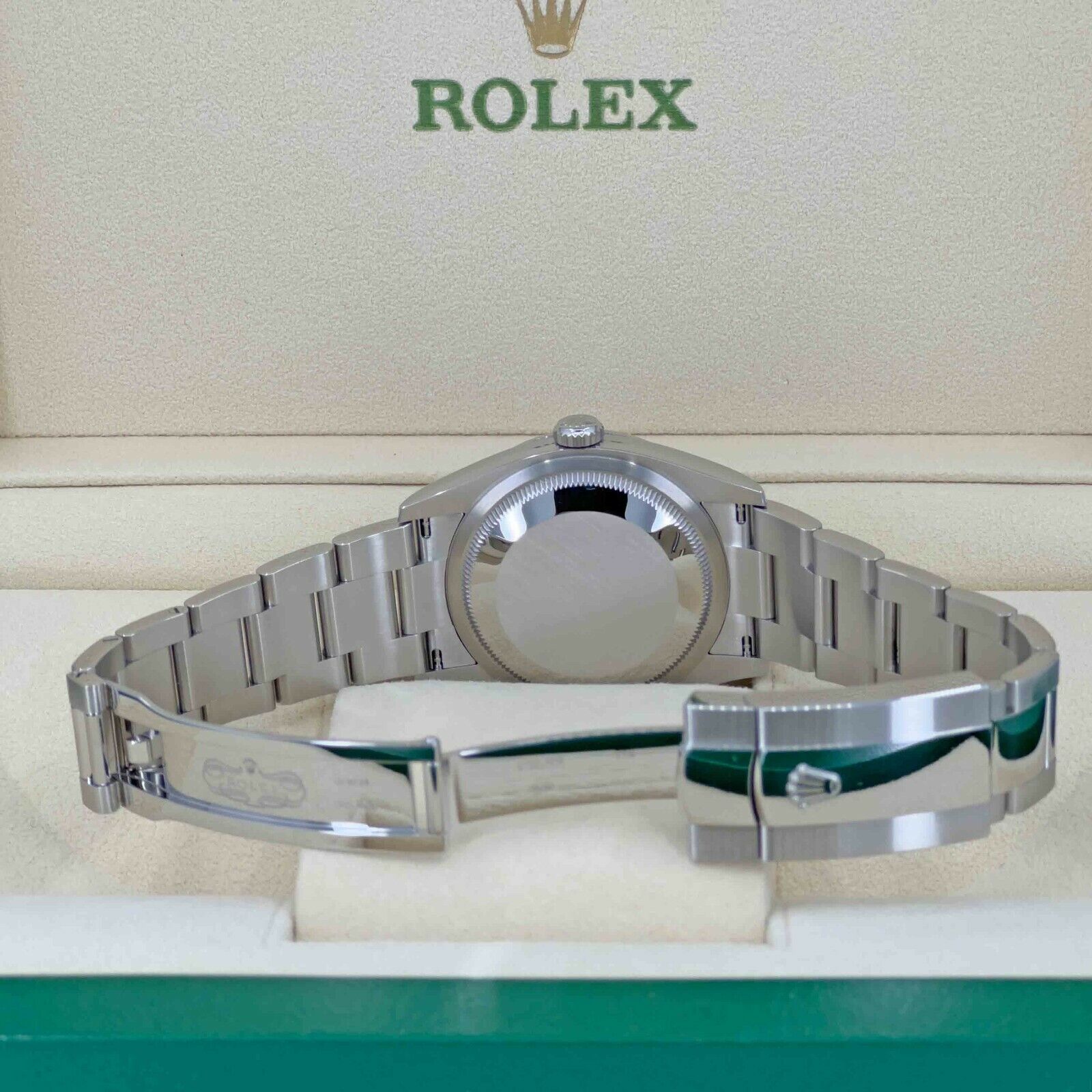 Rolex Datejust, 36mm, Oystersteel and 18k White Gold, Green Slate Roman, Oyster, Fluted, 126234-0046, Clasp