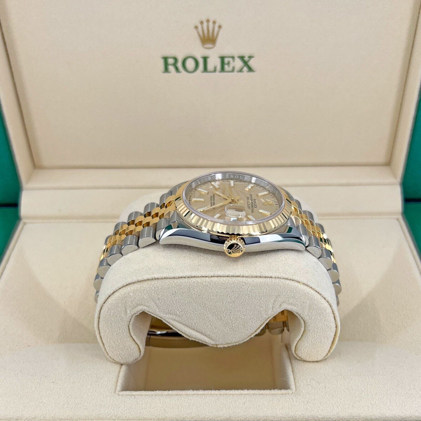 Rolex Datejust 36, 18k Yellow Gold and Stainless Steel, 36mm, Golden, palm motif dial, Ref# 126233-0037, Right