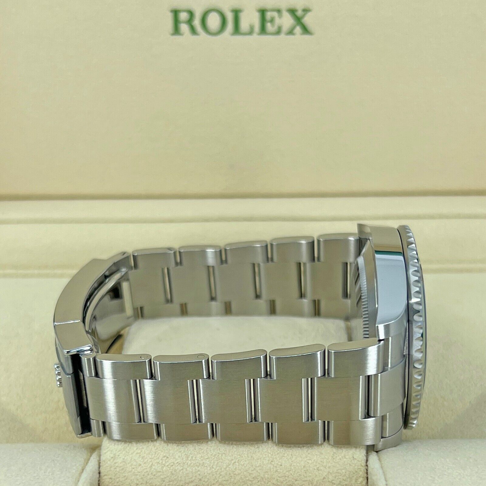 Rolex Sub 126610] A Christmas Eve Miracle : r/Watches