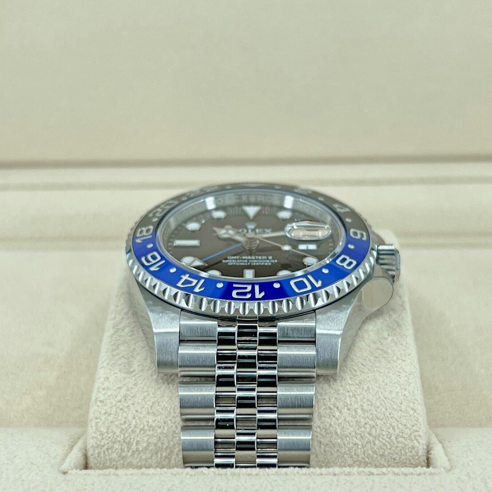 Rolex GMT-Master II, BATGIRL, Stainless Steel, 40mm, Ref# 126710blnr-0002, Side