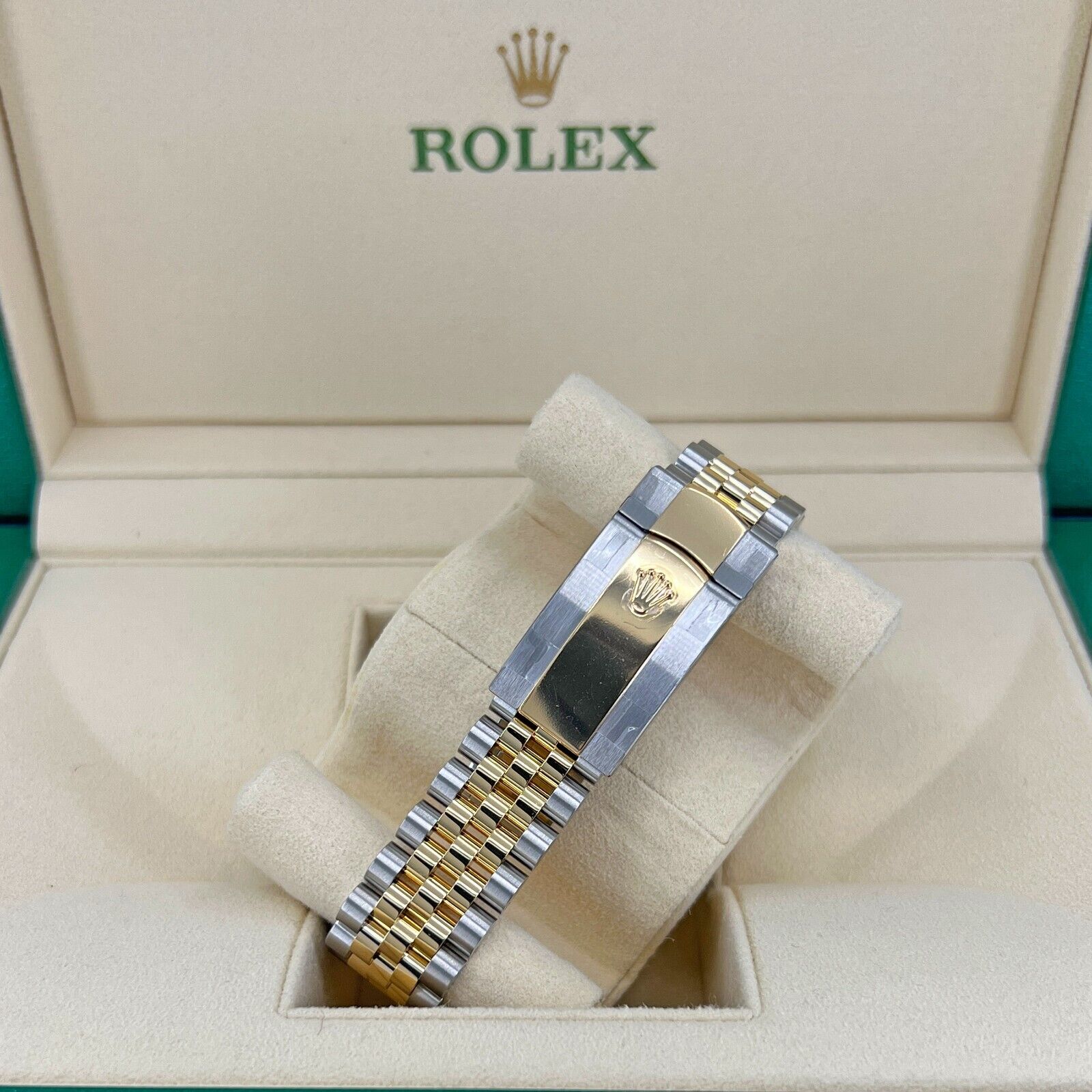 Rolex Datejust 36, 18k Yellow Gold and Stainless Steel, 36mm, Golden, palm motif dial, Ref# 126233-0037, Clasp 1