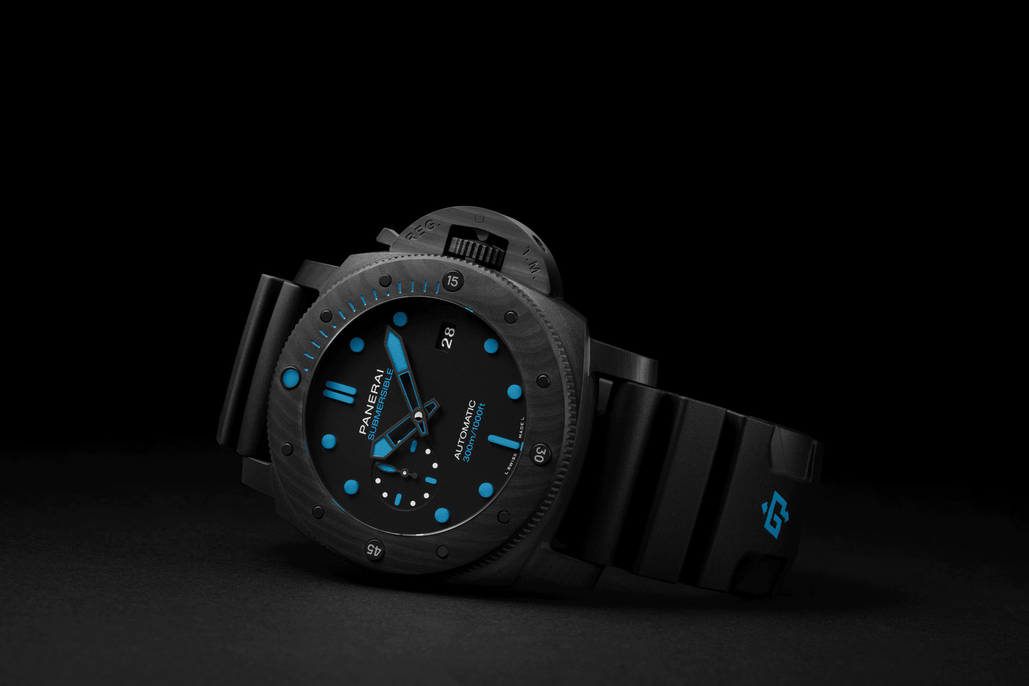 Panerai Submersible Carbotech™ - 47mm, Ref# PAM01616, Main view