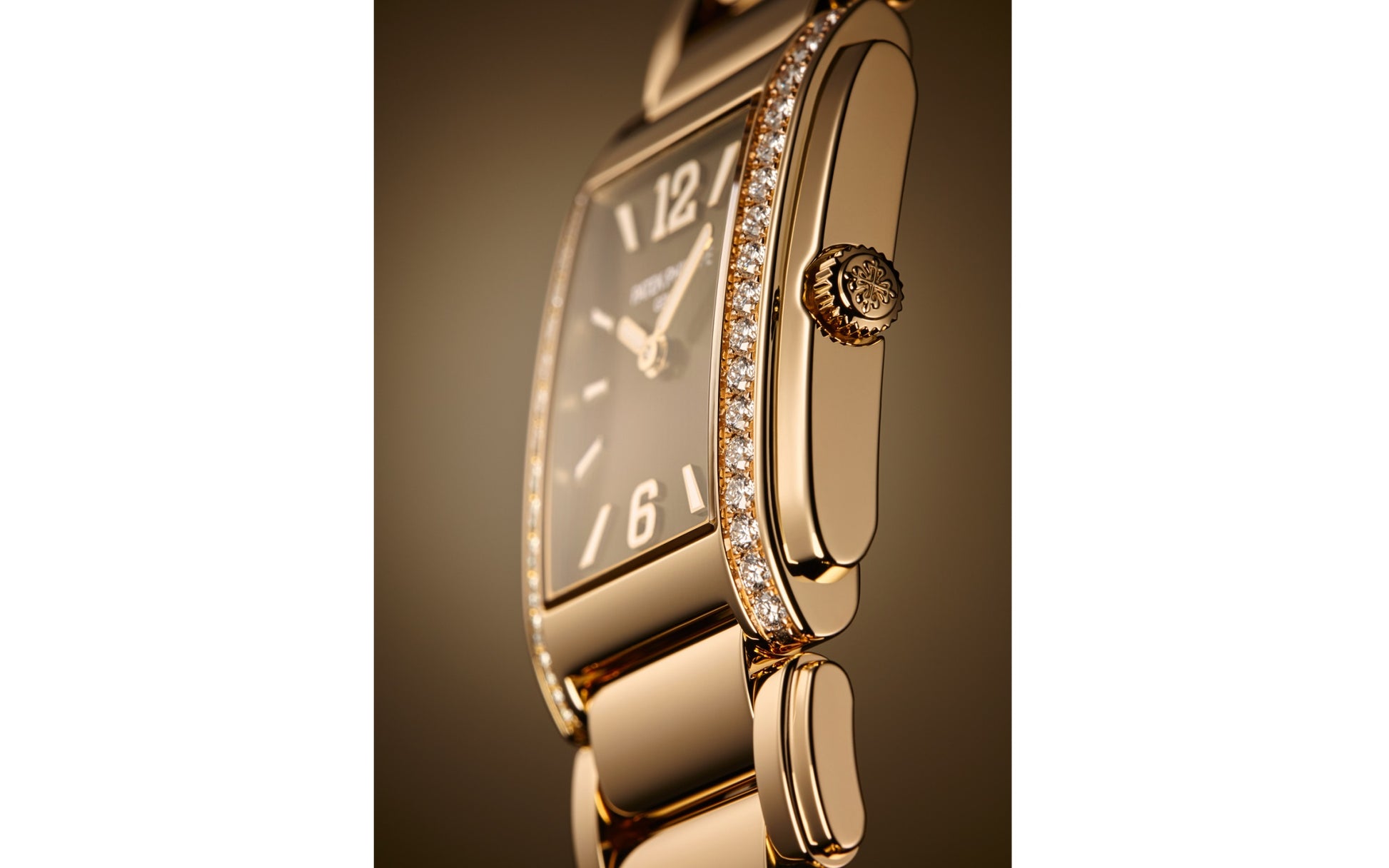 Patek Philippe Twenty~4 Quartz Ladies Watch, 18k Rose Gold with 34 Diamond (~0.57 ct), 25.1 x 30 mm, Ref# 4910/1201R-001, Crown