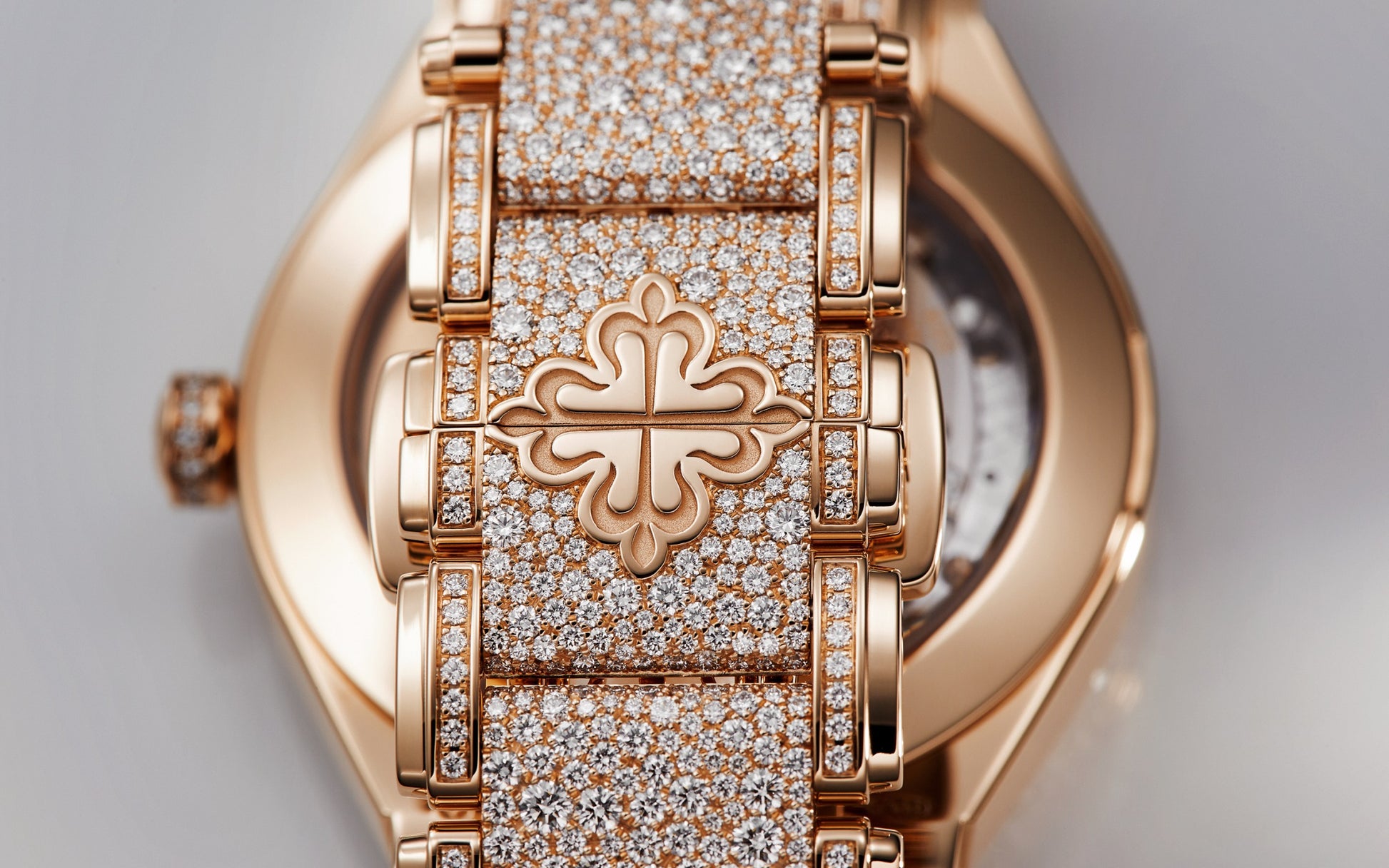 Patek Philippe Twenty~4 Haute Joaillerie Automatic, 18k Rose Gold with 3238 diamonds: ~17.21 ct, 36mm, Ref# 7300/1450R-001, Clasp