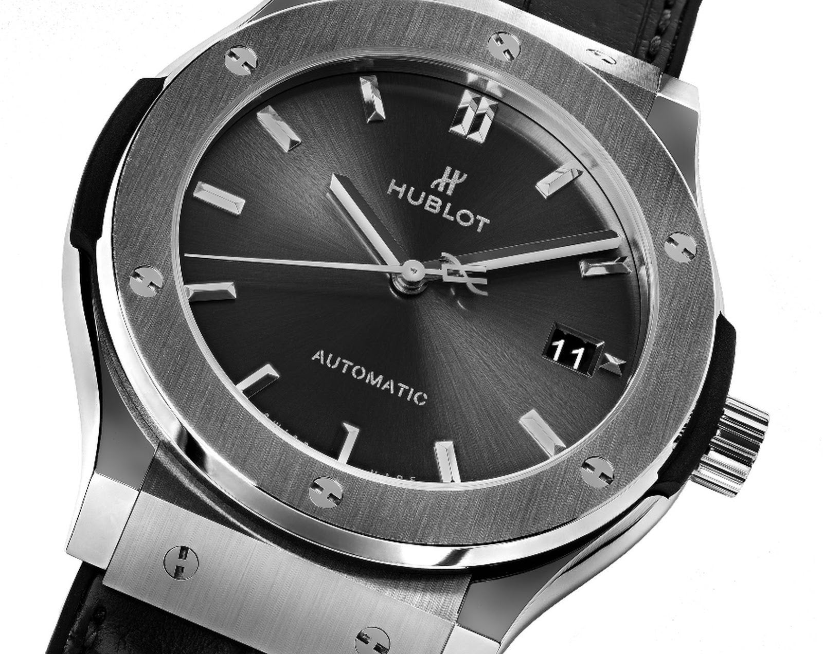 Hublot Classic Fusion Automatic 45mm, Ref# 511.NX.7071.LR, Bezel