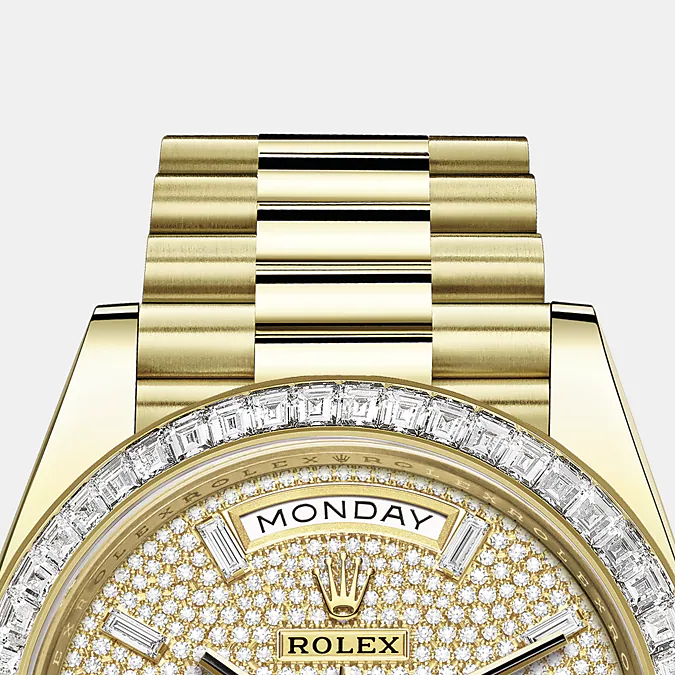 Rolex Day-Date 40mm, 18k Yellow Gold, Ref# 228398tbr-0036, Bezel. bracelet