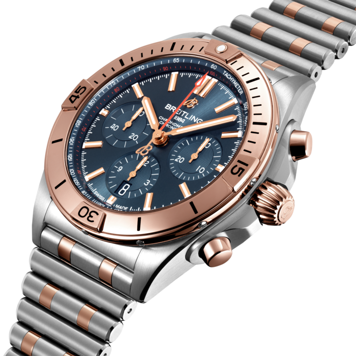 Breitling Chronomat B01 42, Ref# UB0134101C1U1, Right